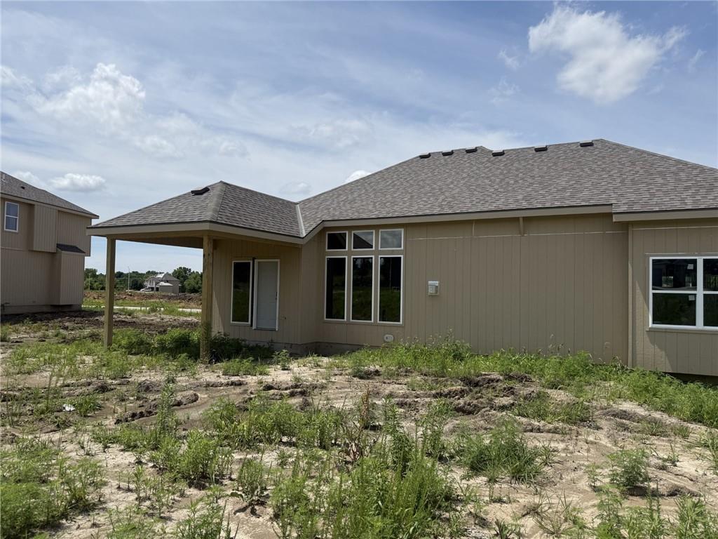 Photo 2 of 10511 N Highland Place