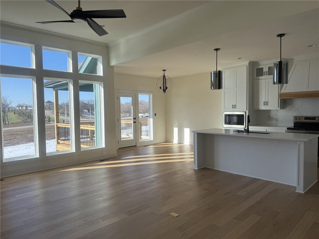 Photo 4 of 10511 N Highland Place
