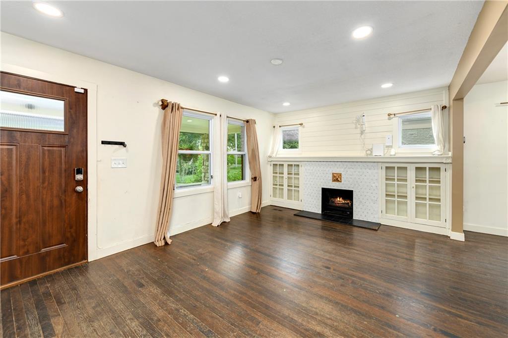Photo 5 of 1462 E 78th Street