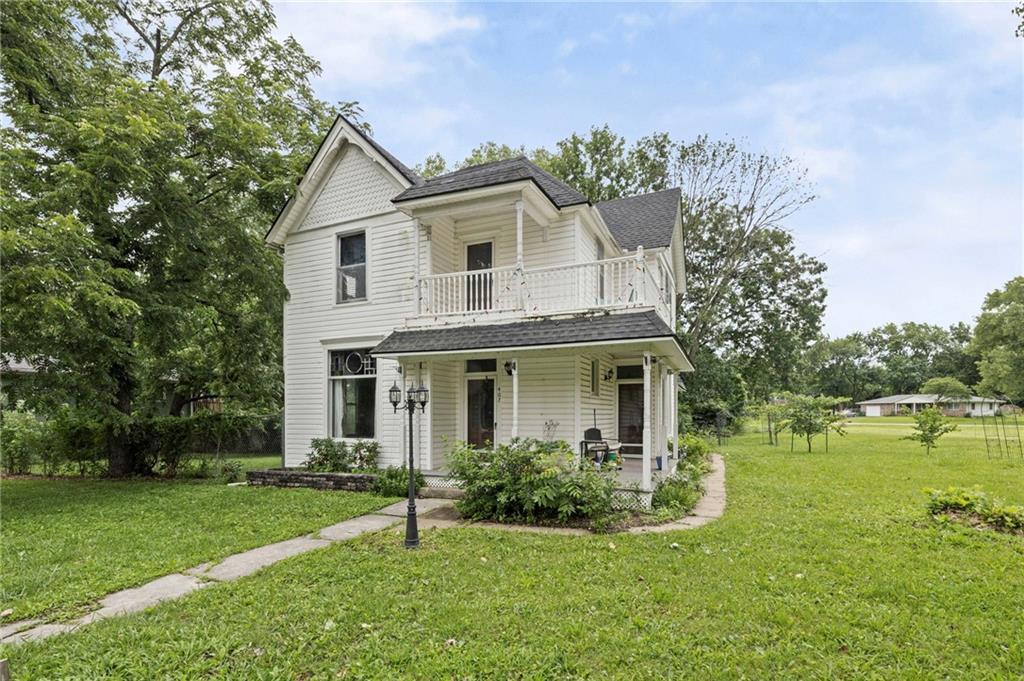 Photo of 407 S 5th Street