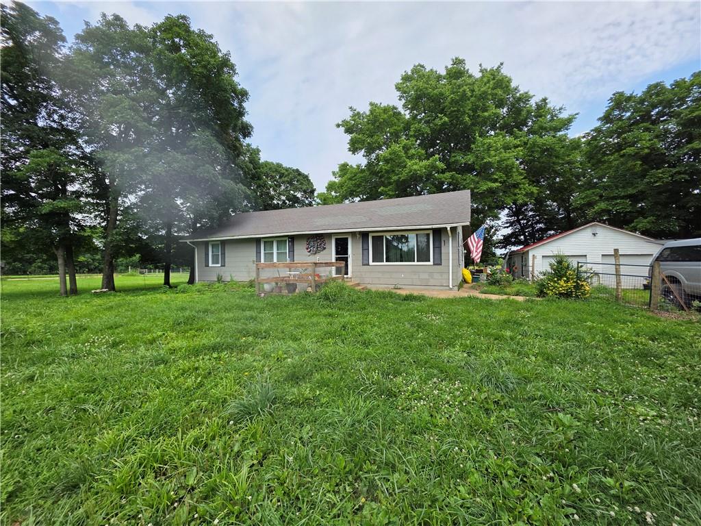 Photo of 38543 Lone Elm Road