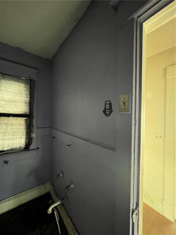 Photo 6 of 1419 E 40th Street