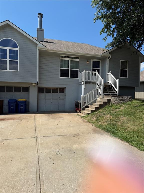 Photo of 905 Paradise Lane