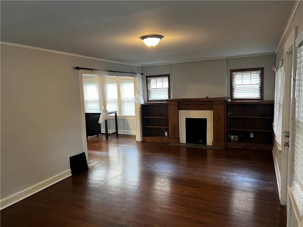 Photo 2 of 4435 HOLLY Street