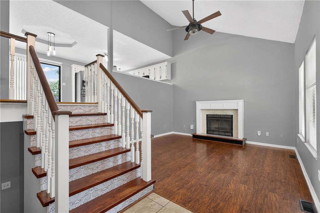Photo 6 of 87 Oak Street