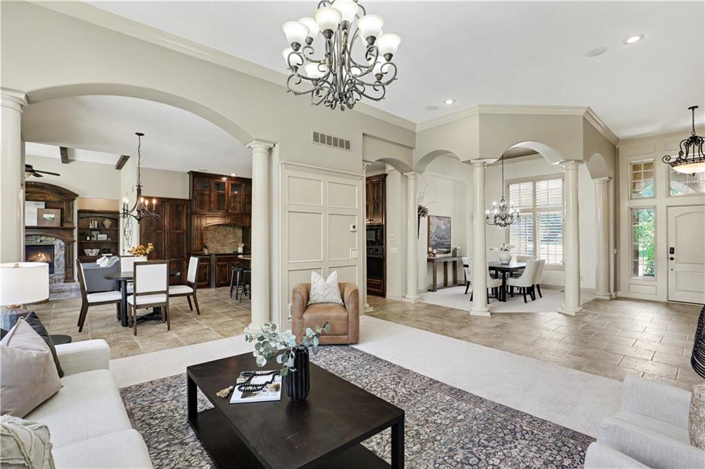 Photo 5 of 1616 NE Daltons Ridge Drive
