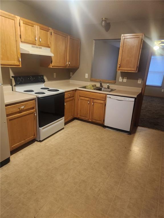 Photo 3 of 215 W Montgomery Street