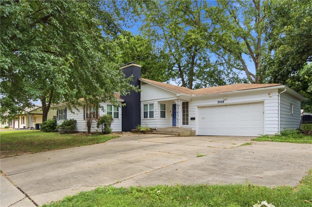 Photo 4 of 5048 N Olive Street