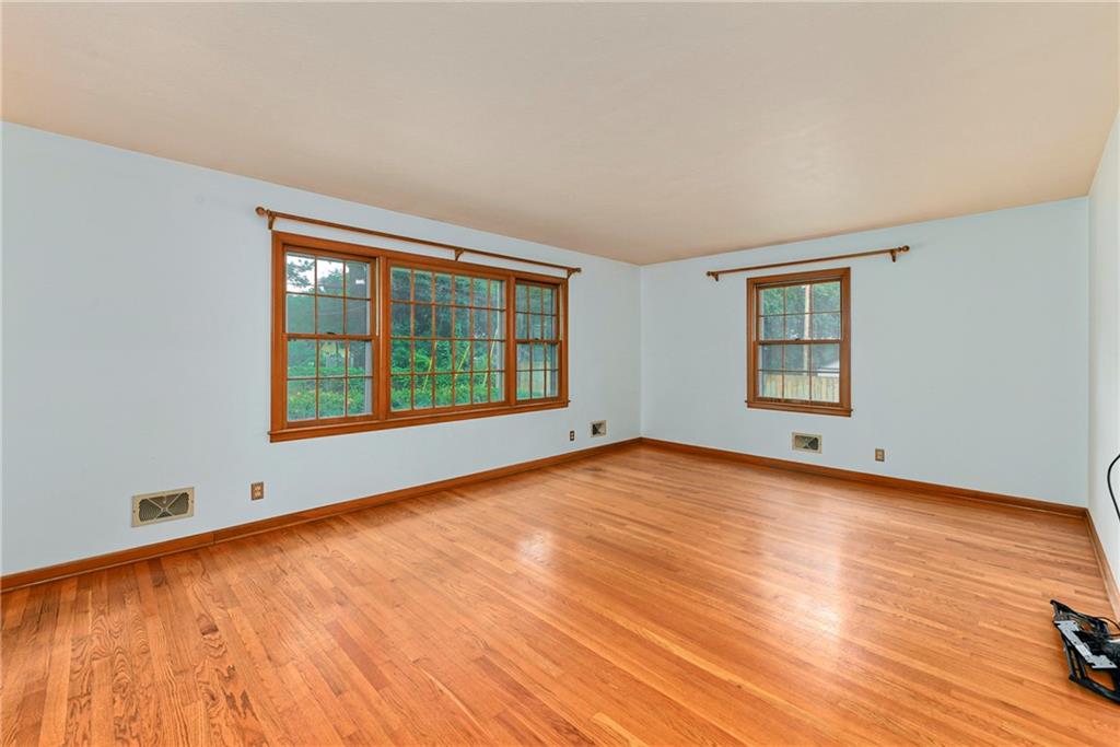 Photo 6 of 10404 E 81st Terrace