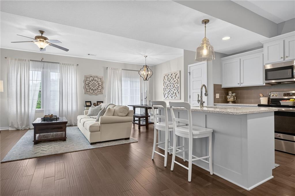 Photo of 16049 Fontana Street #503