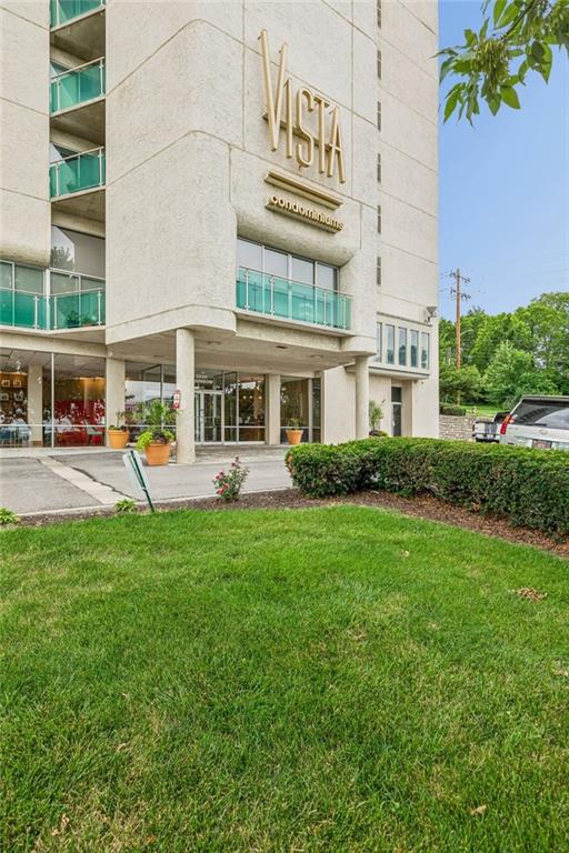 Photo 2 of 3838 Rainbow Boulevard #1003