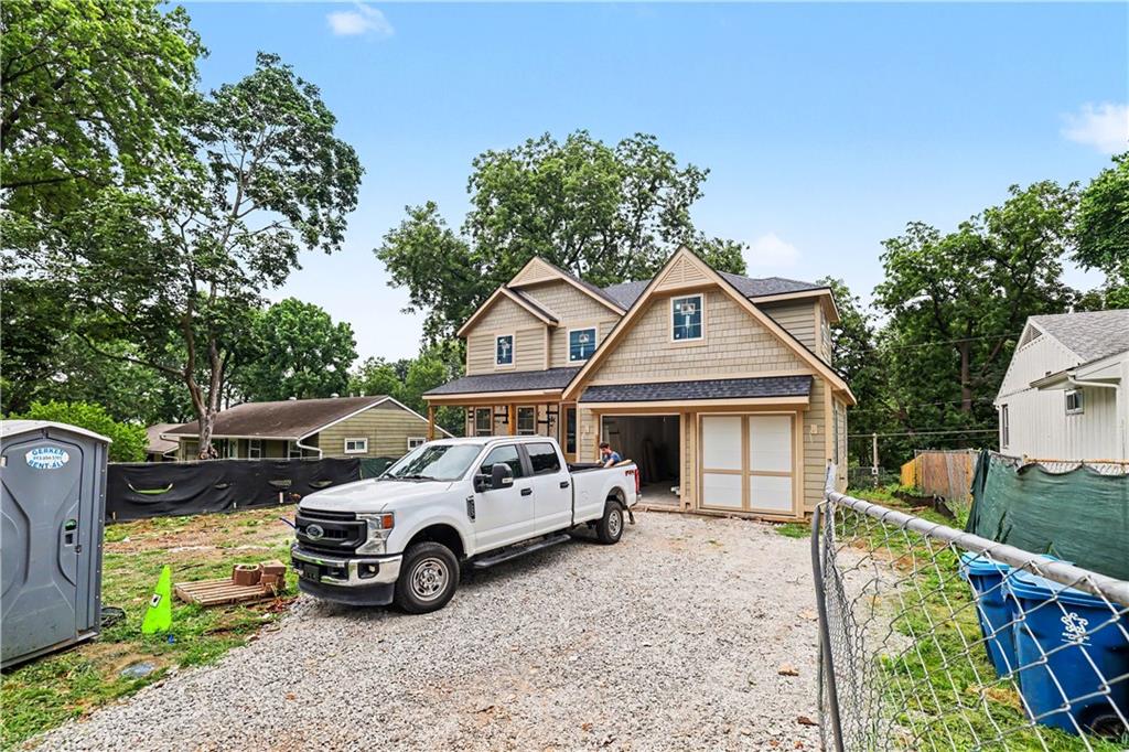Photo 2 of 7805 Rosewood Drive