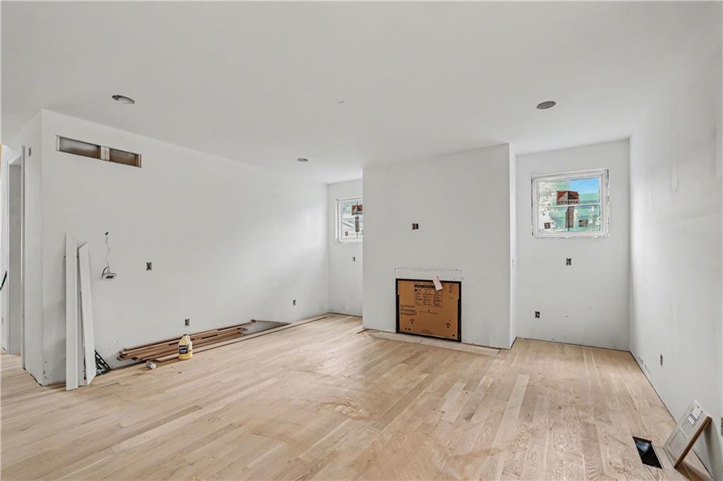 Photo 7 of 7805 Rosewood Drive
