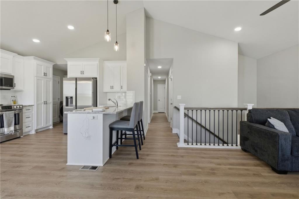 Photo 5 of 303 N Lexington Street
