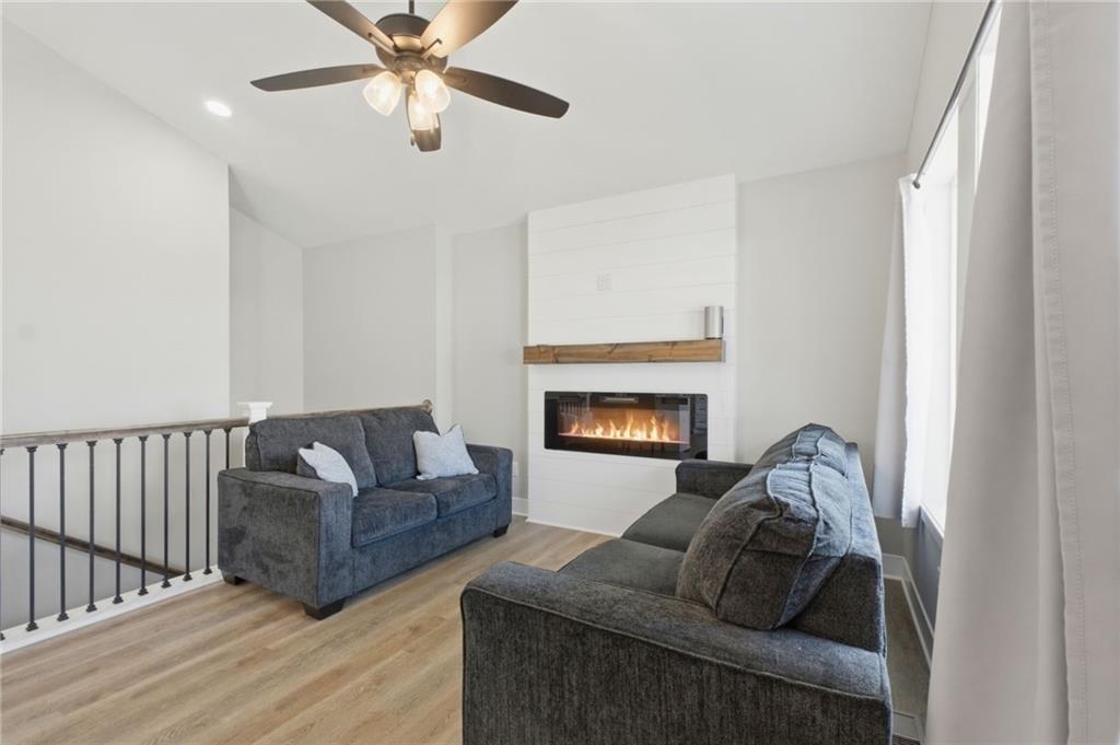 Photo 7 of 303 N Lexington Street