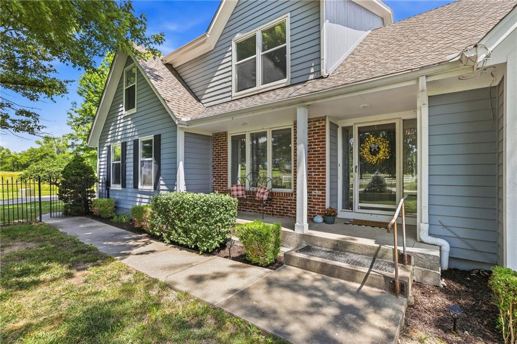Photo 3 of 24355 Jingo Road