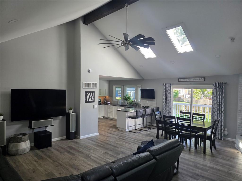 Photo 4 of 3710 Beechwood Drive