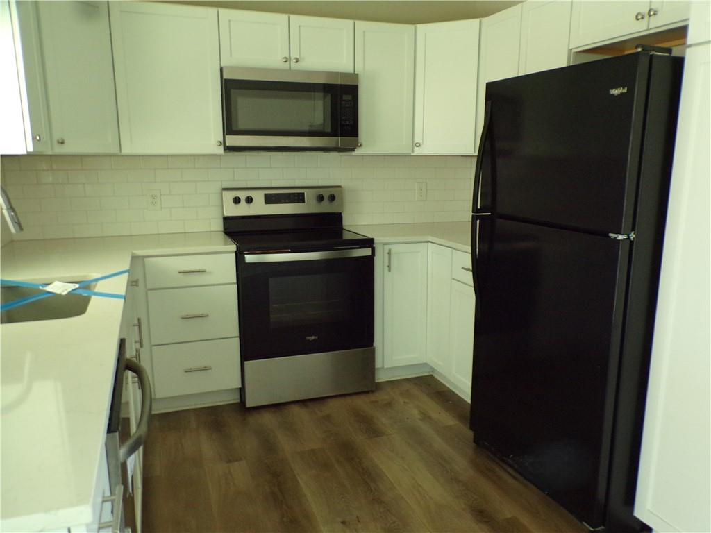 Photo 6 of 908 SW 14th St Terrace