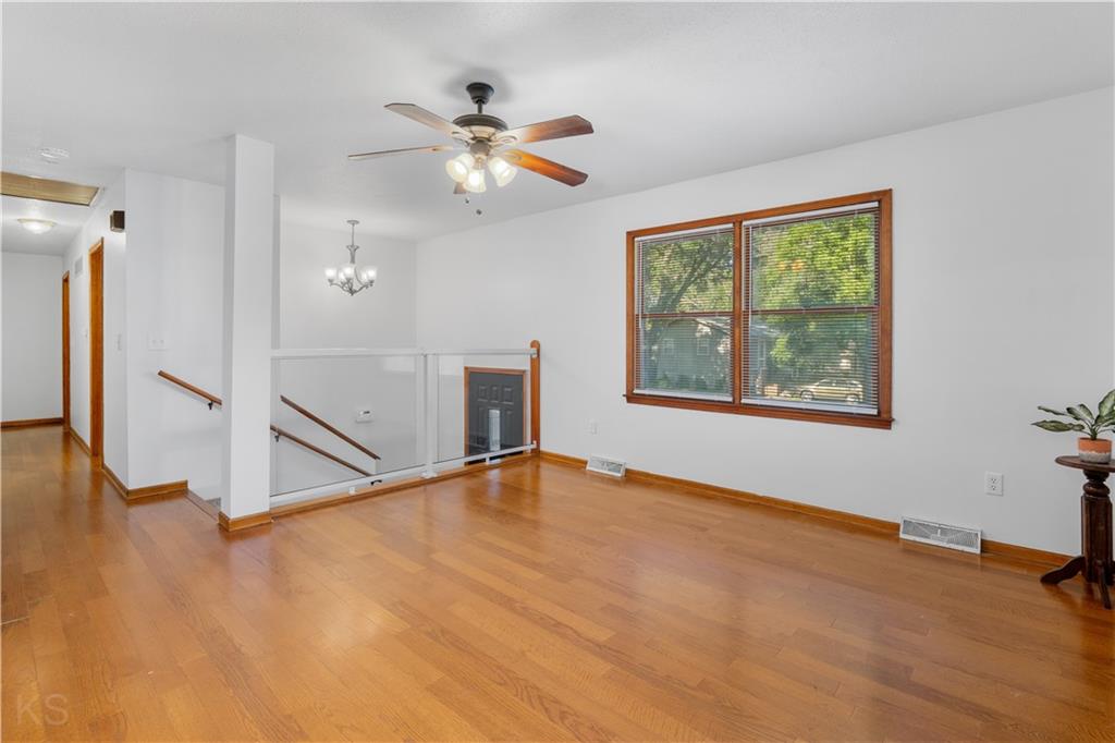 Photo 2 of 1205 S 9th Street