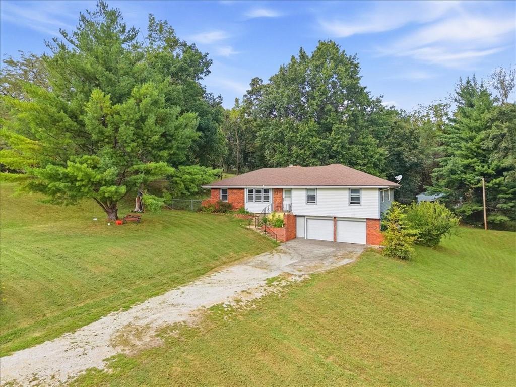 Photo 5 of 13608 Raliegh Lane