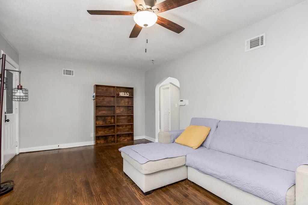 Photo 5 of 5228 Nieman Road