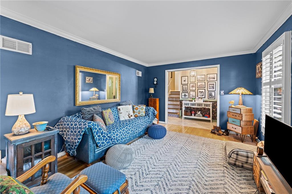 Photo 5 of 9108 W 106th Street