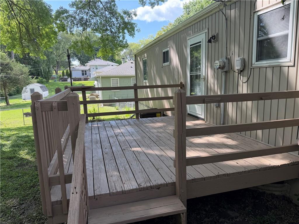 Photo 5 of 4621 NE 42nd Street