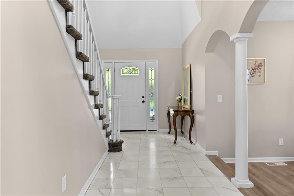 Photo 5 of 4000 NW Cimarron Street