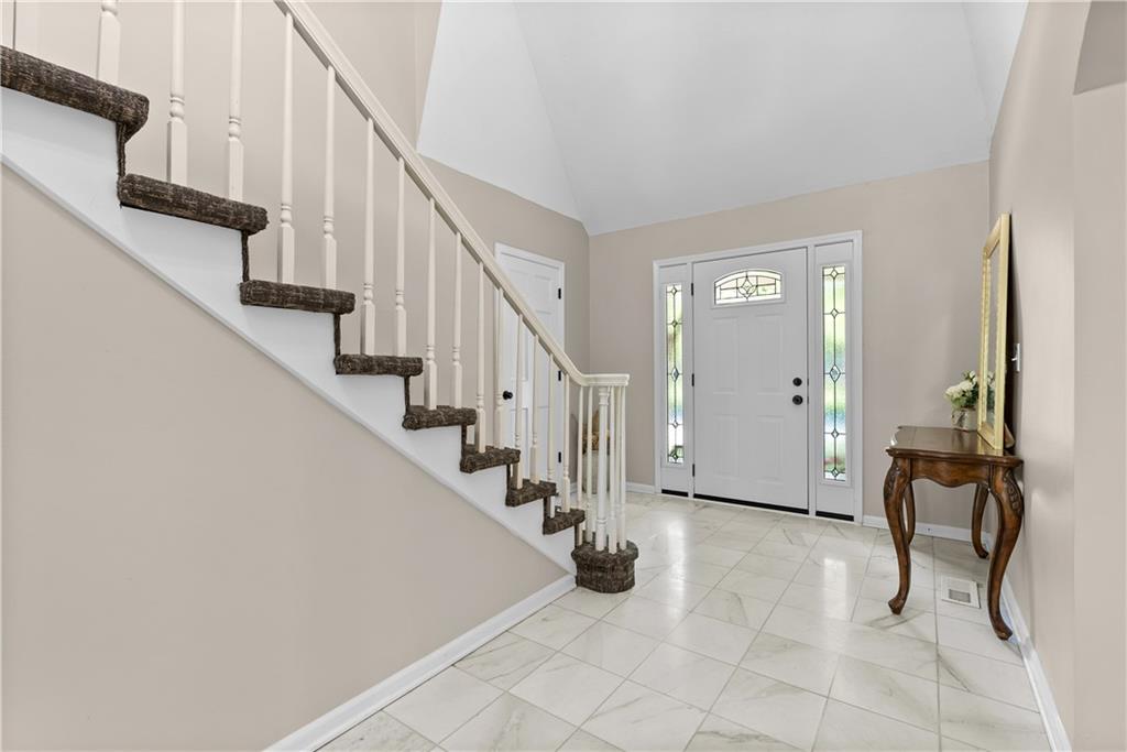 Photo 6 of 4000 NW Cimarron Street