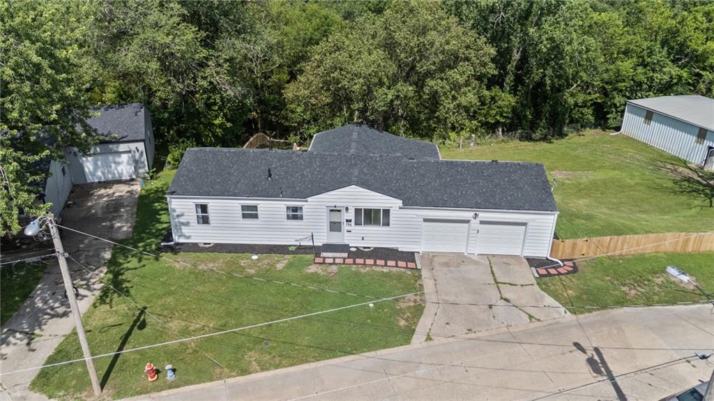 Photo 4 of 106 15th Street