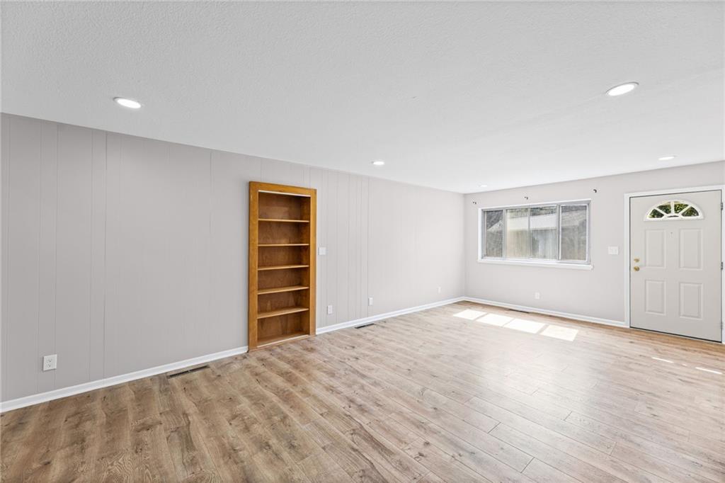 Photo 7 of 106 15th Street