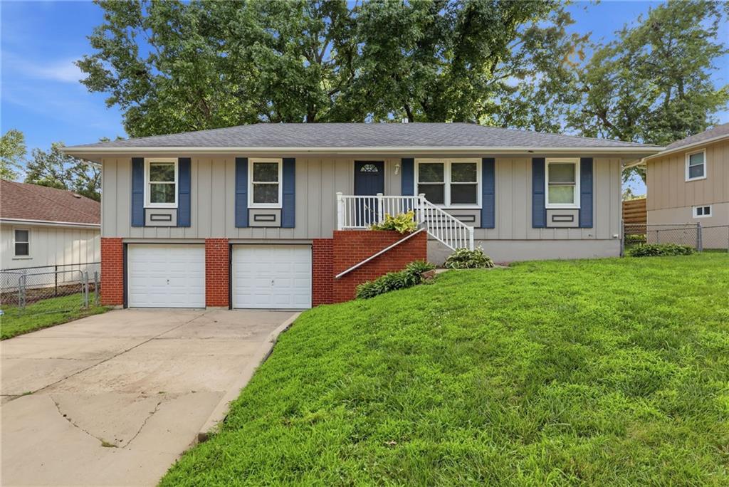 Photo of 3714 S Breckenridge Drive