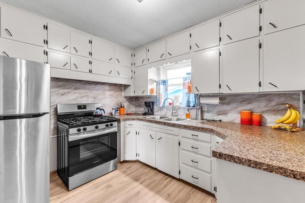 Photo 7 of 5702 S 18th Street