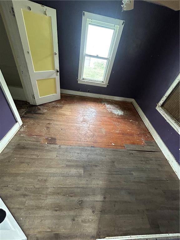 Photo 4 of 436 Tullis Avenue