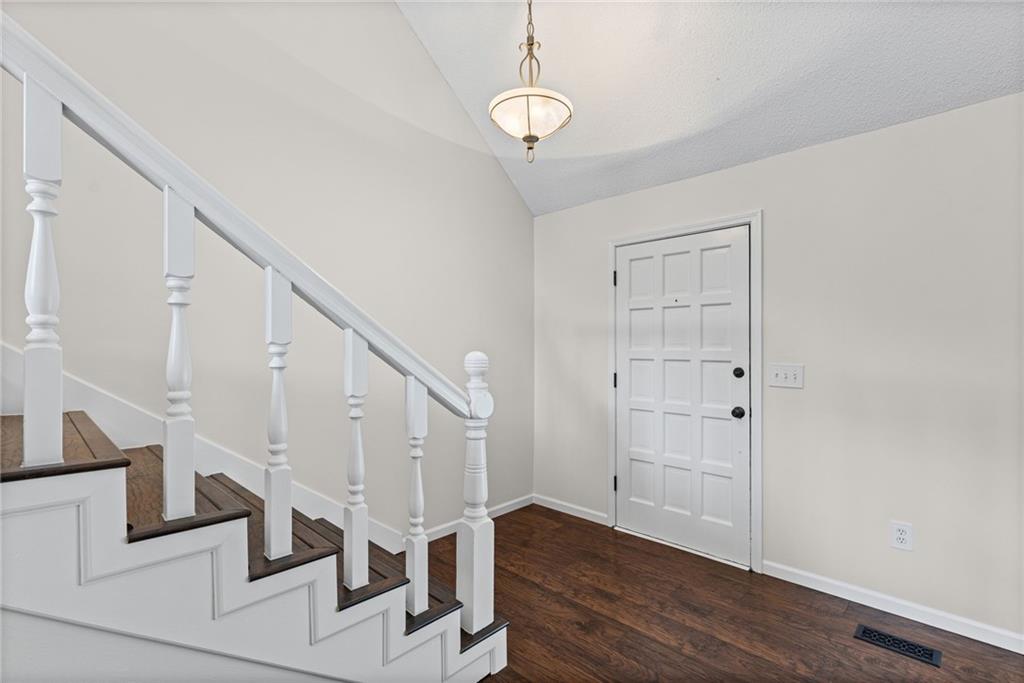 Photo 5 of 12806 S Seminole Drive