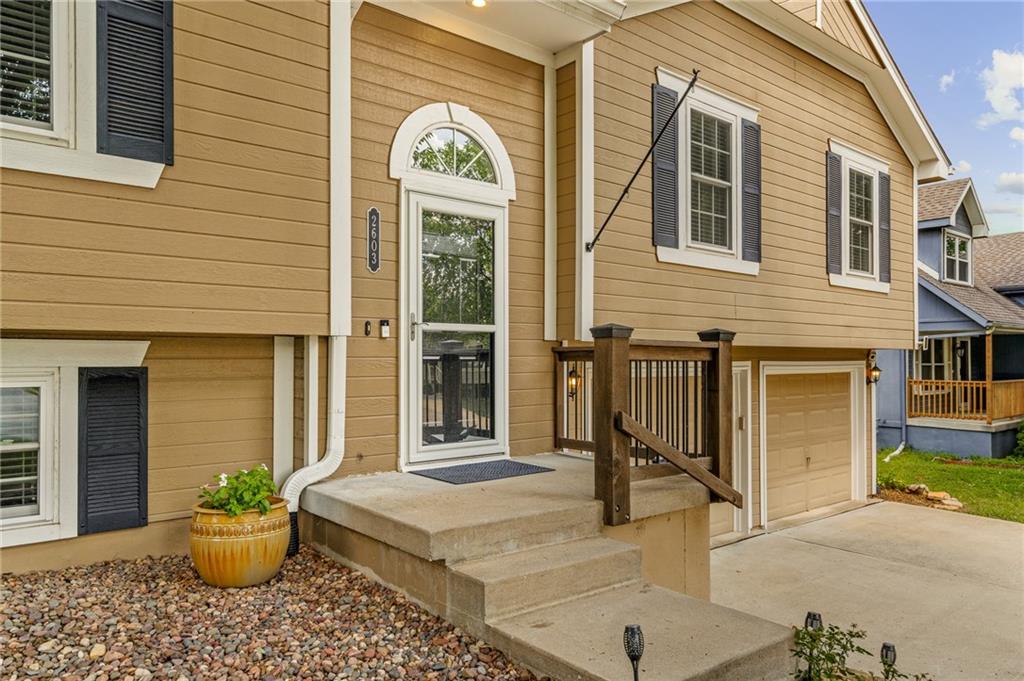 Photo 2 of 2603 NE Springbrook Street