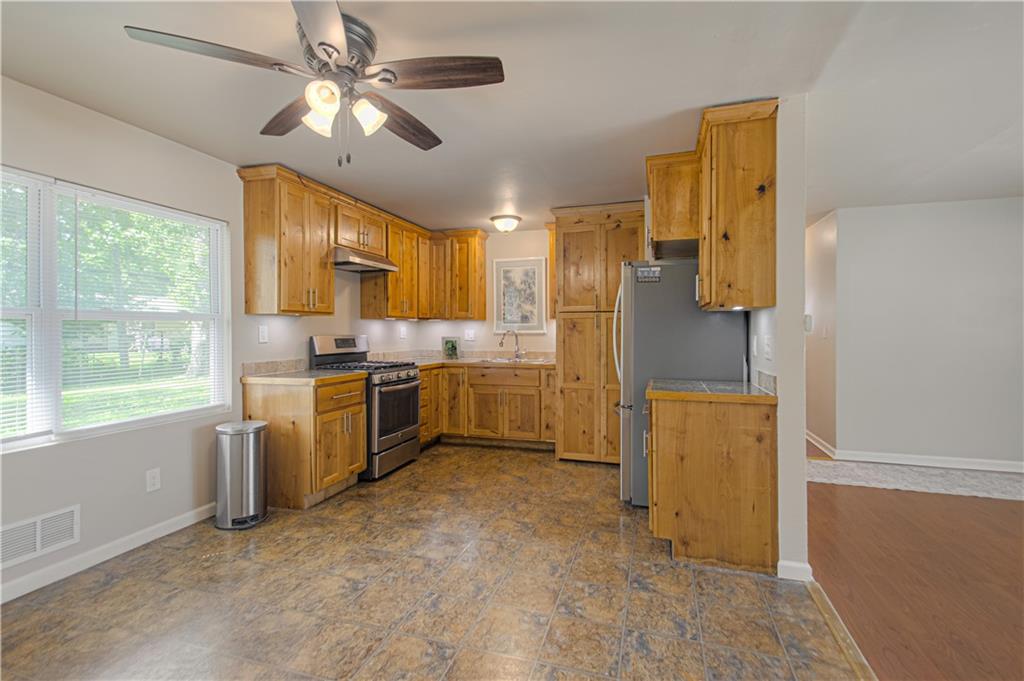 Photo 7 of 7317 E 109th Street