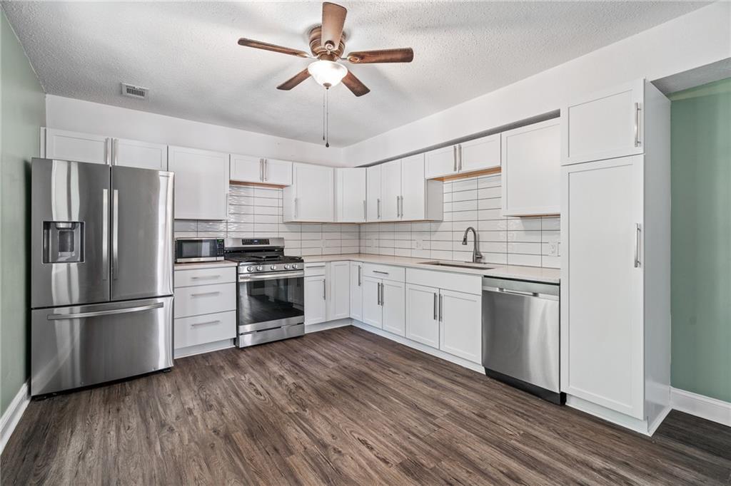 Photo 7 of 1533 S 29th Street