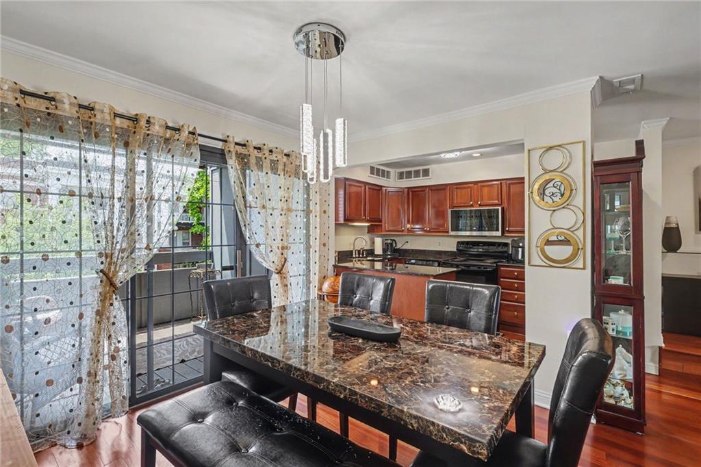 Photo 7 of 114 E 41st Street #5