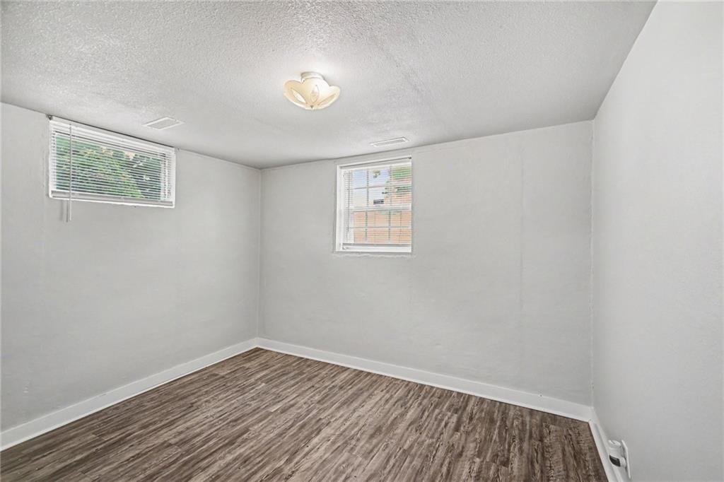 Photo 7 of 820 N Choctaw Avenue