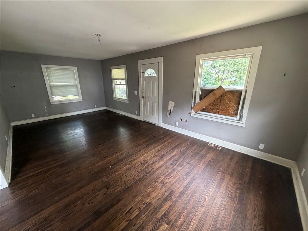 Photo 6 of 206 S Hardy Avenue