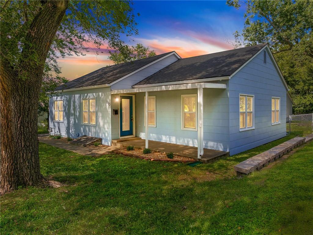 Photo of 205 N Independence Street