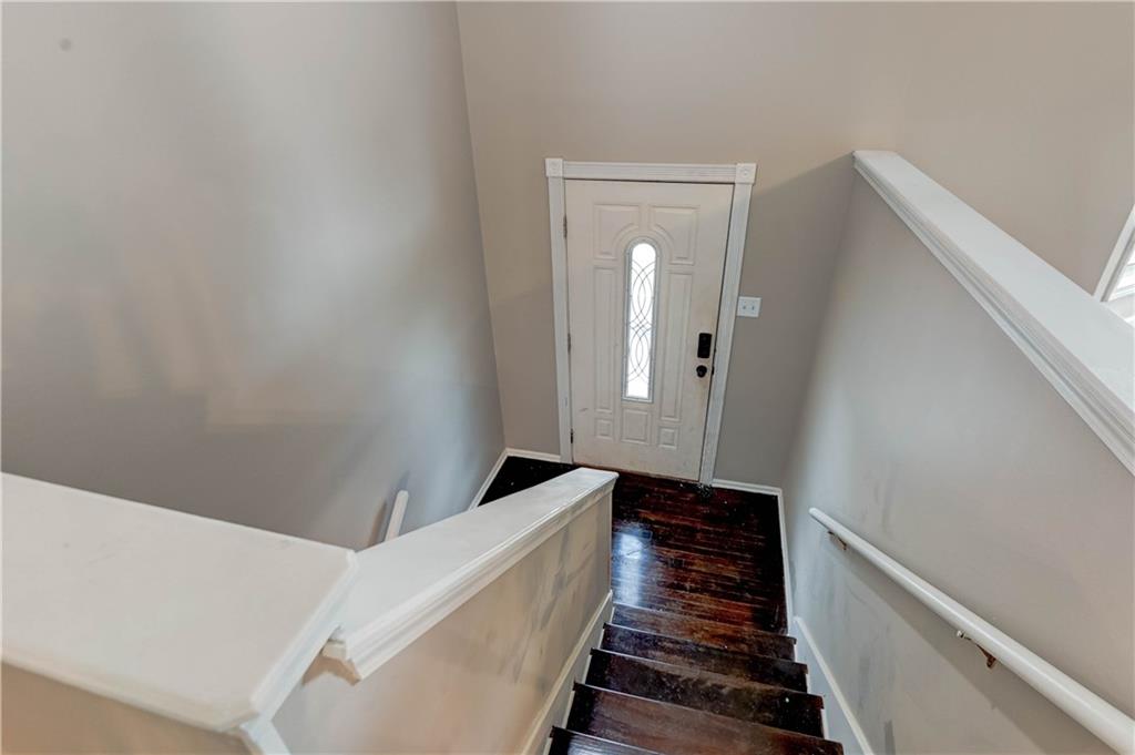 Photo 2 of 10412 N Baltimore Avenue