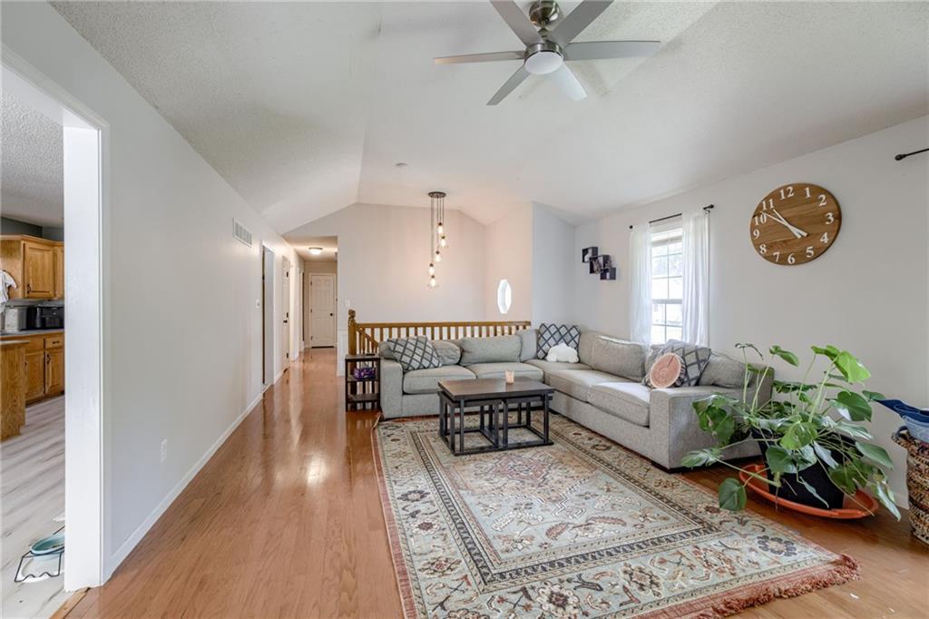 Photo 6 of 1118 SW Eastman Court