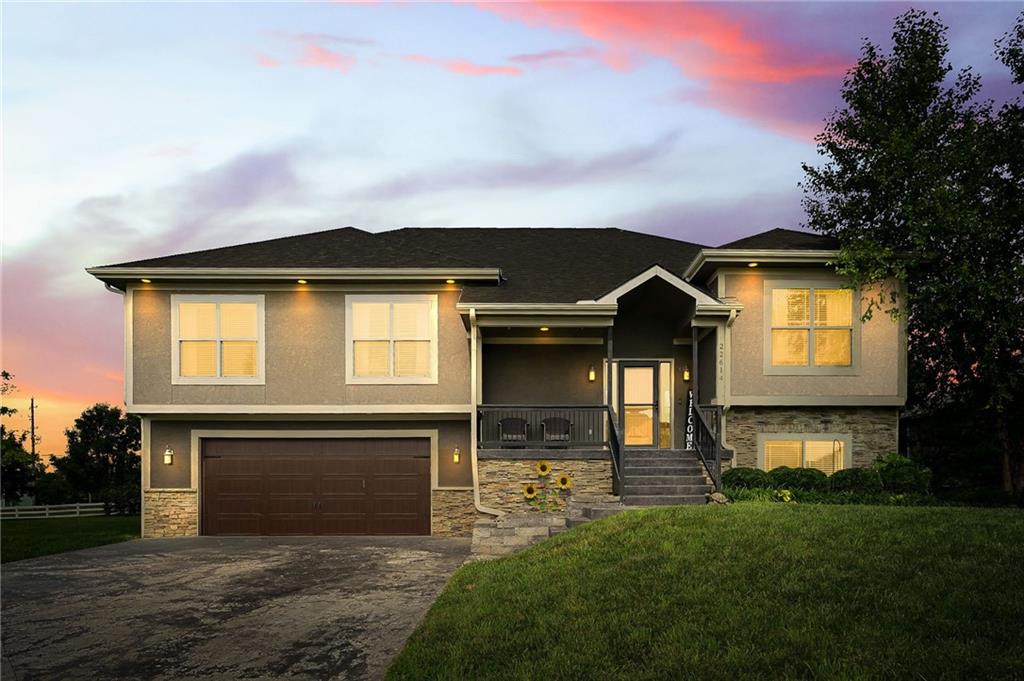 Photo of 22614 Surrey Lane