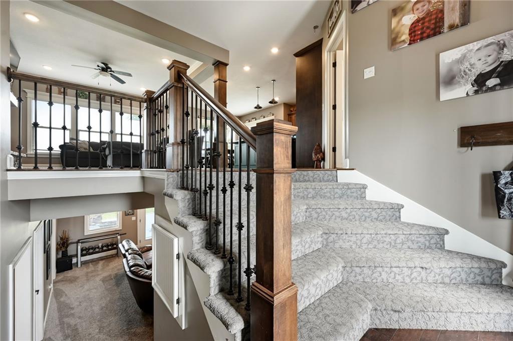 Photo 6 of 22614 Surrey Lane