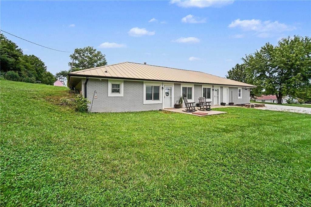 Photo 5 of 400 NW 1601st Road Road