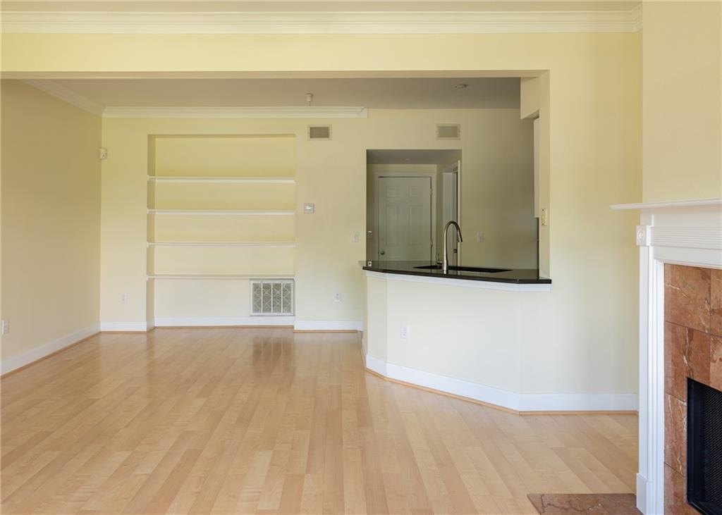 Photo 4 of 11603 Tomahawk Creek Parkway #G