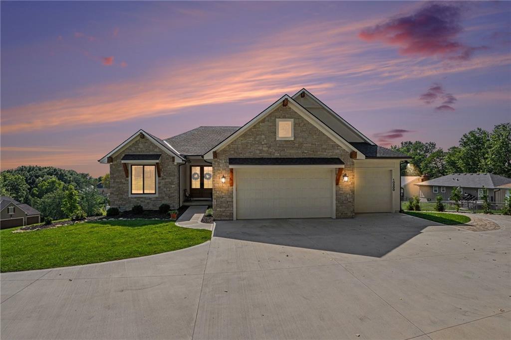 Photo of 10200 River Hills Drive