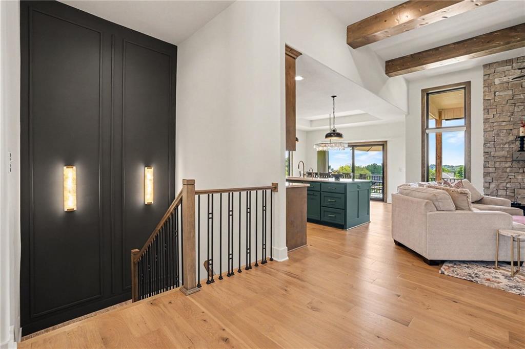 Photo 6 of 10200 River Hills Drive